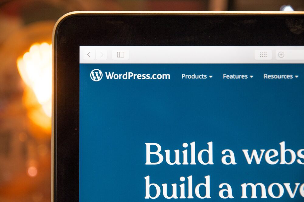 Step-by-step tutorial for building a WordPress website